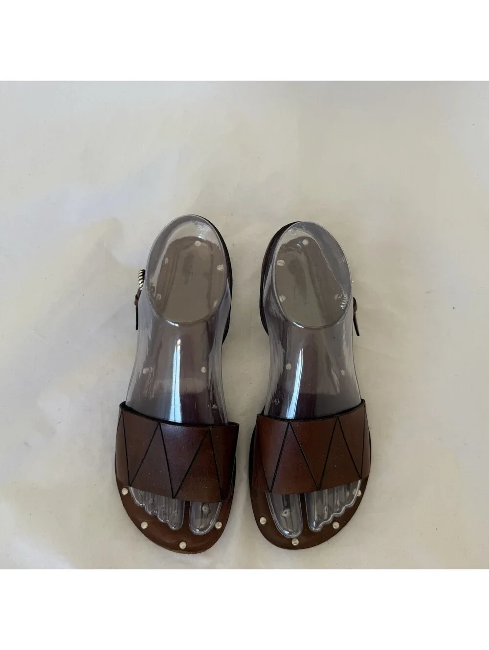 Brighton Asbury Vacchetta Sandals Size 6 1/2 M Caramel Silver Buckle Slip-on
